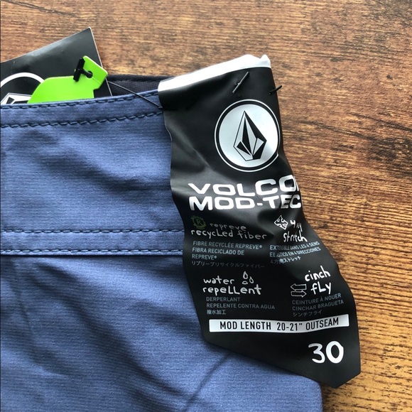 Men’s Volcom ModTech swim trunks - Picture 3 of 4